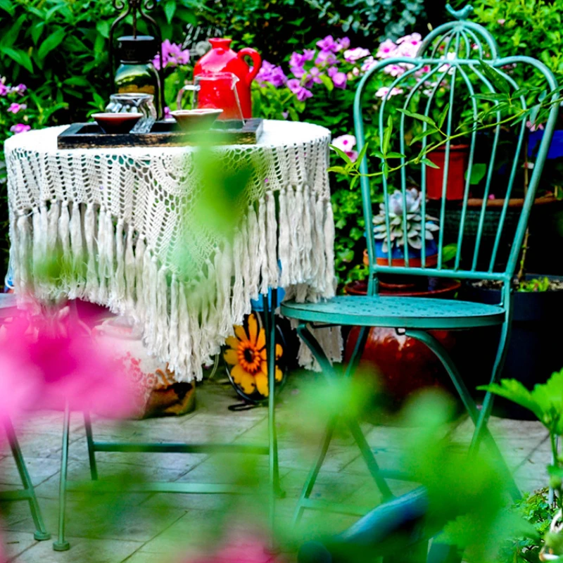 야외 안뜰 정원 의자, 다리미 할로우 아웃 접이식 테이 - Outdoor Furniture Iron 리뷰 및 가격